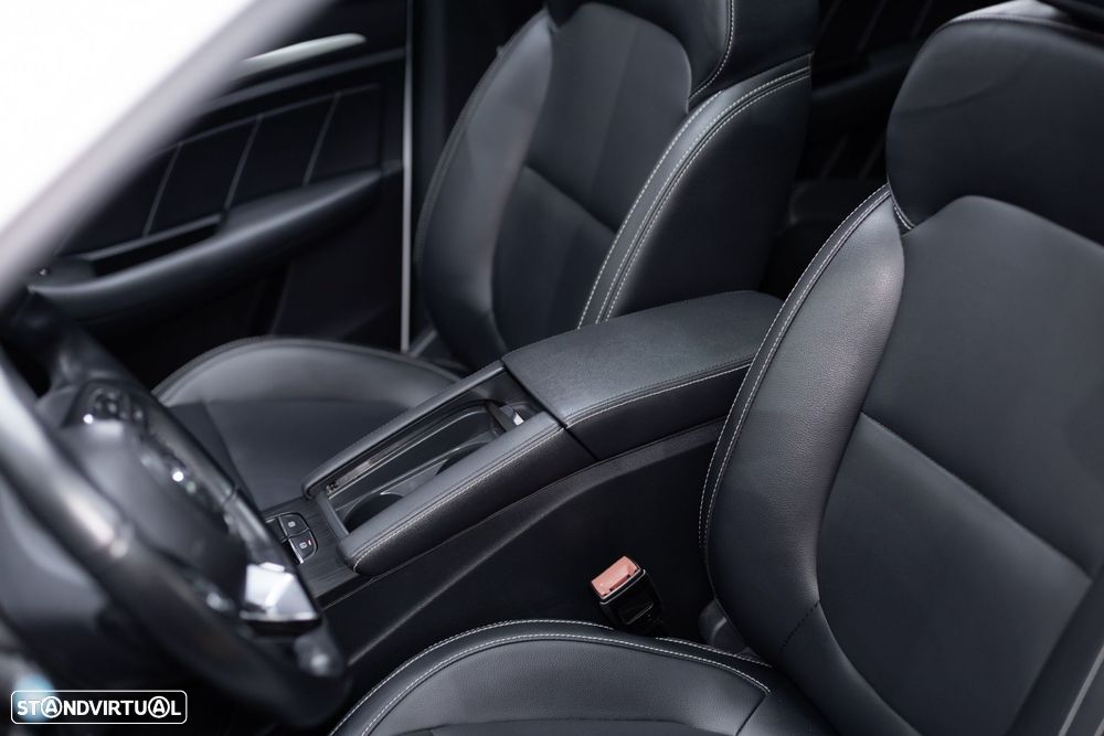 MG ZS EV 44.5 kWh Luxury - 27