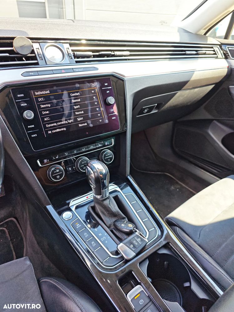 Volkswagen Passat 2.0 TDI DSG 4Motion Highline - 8