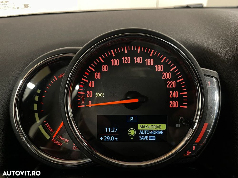 Mini Countryman Cooper S E ALL4 AT - 30