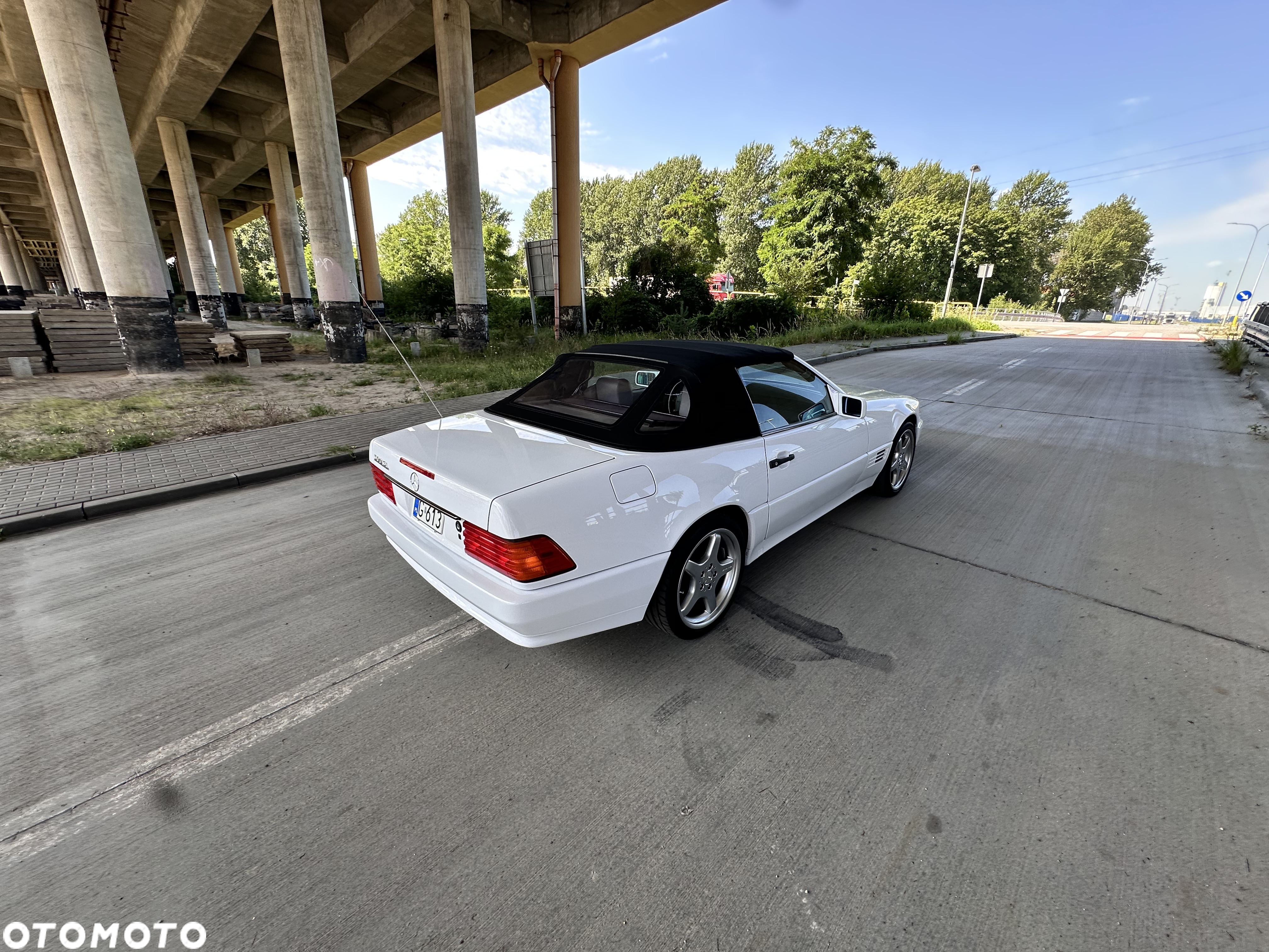 Mercedes-Benz SL 500 - 22