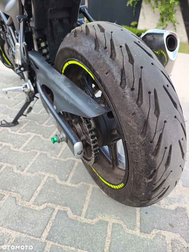 Suzuki SV - 8