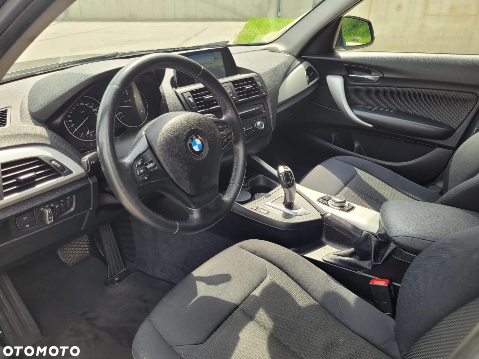BMW Seria 1 118d - 12