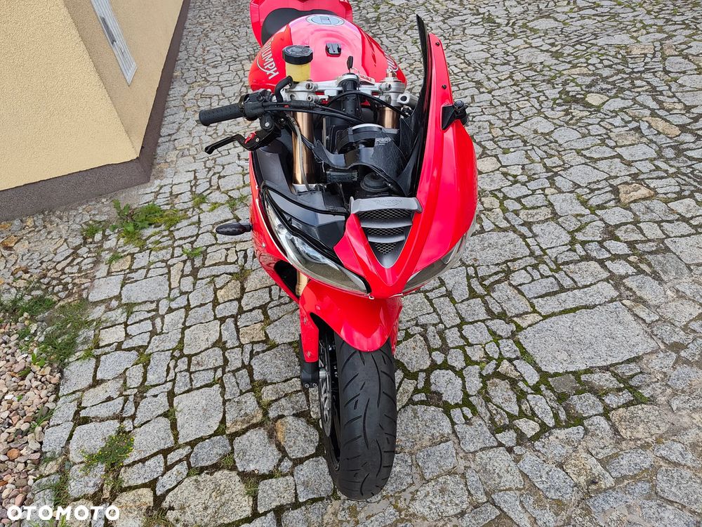 Triumph Daytona - 6
