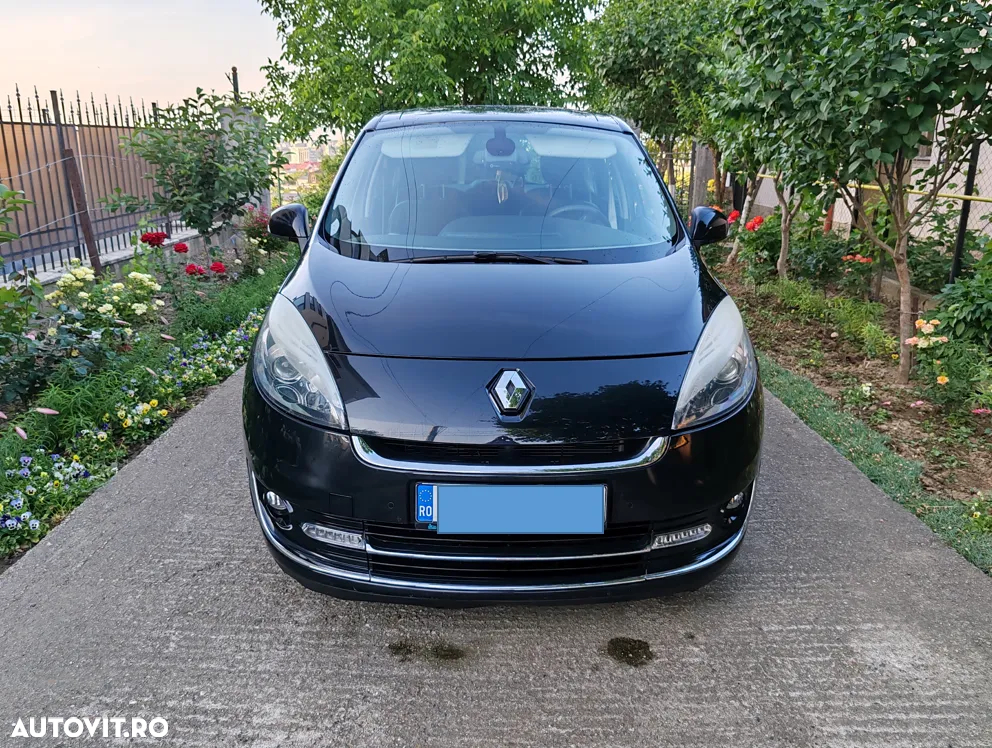 Renault Grand Scenic ENERGY dCi 110 EDC BOSE EDITION - 3