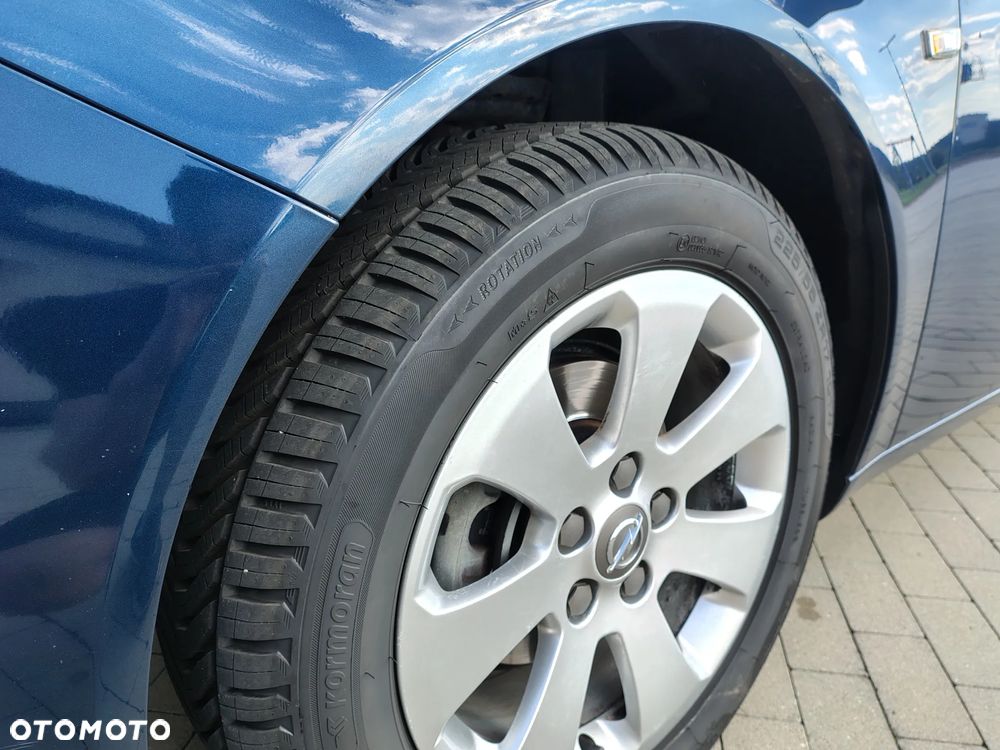 Opel Insignia 2.0 CDTI Sports Tourer - 16