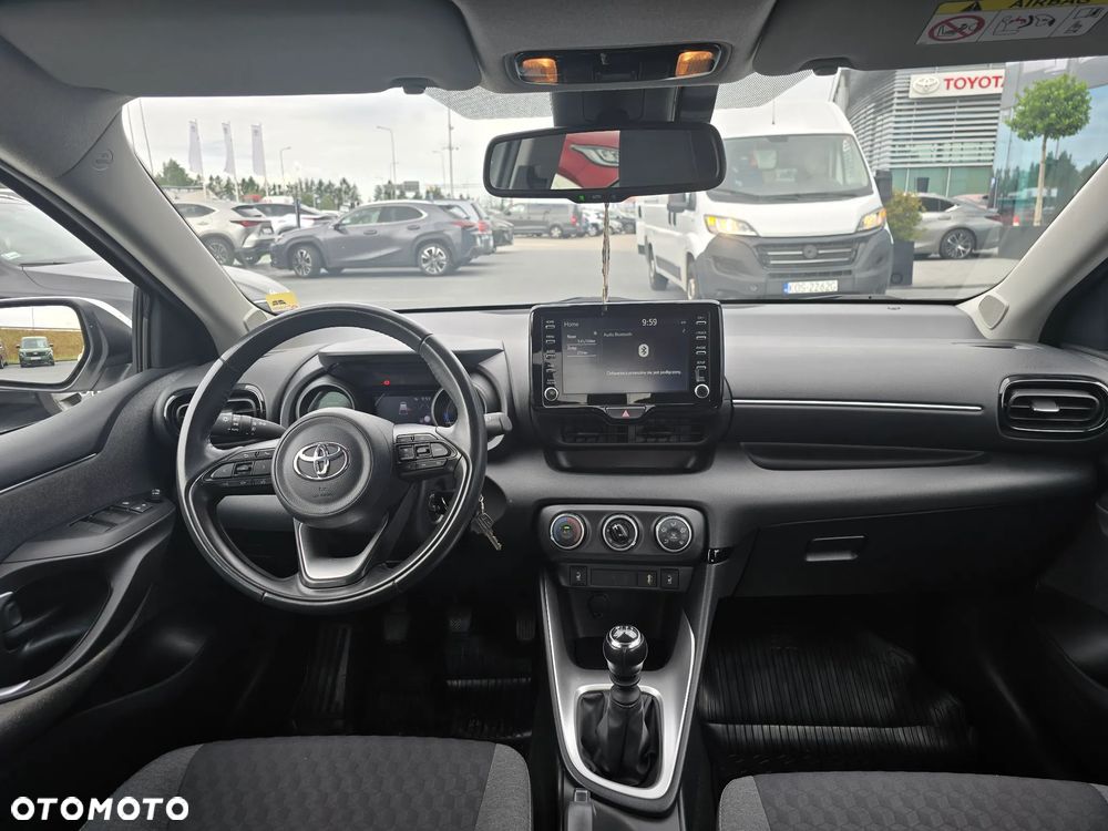 Toyota Yaris 1.5 Comfort - 12