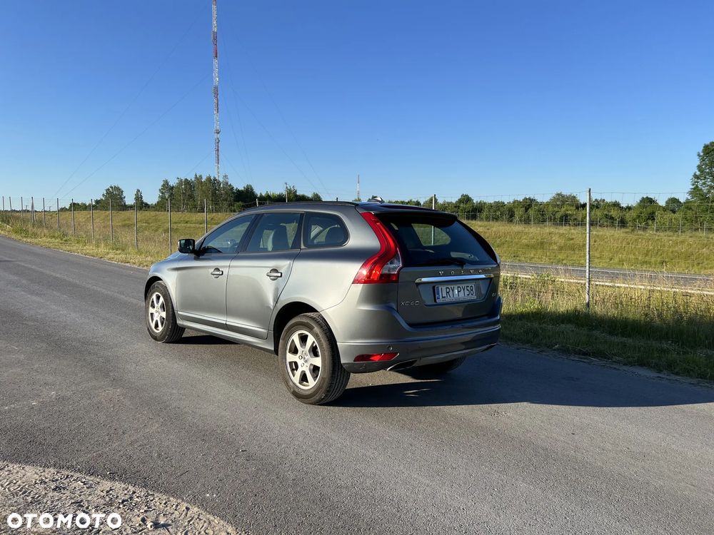 Volvo XC 60 D4 Kinetic - 3