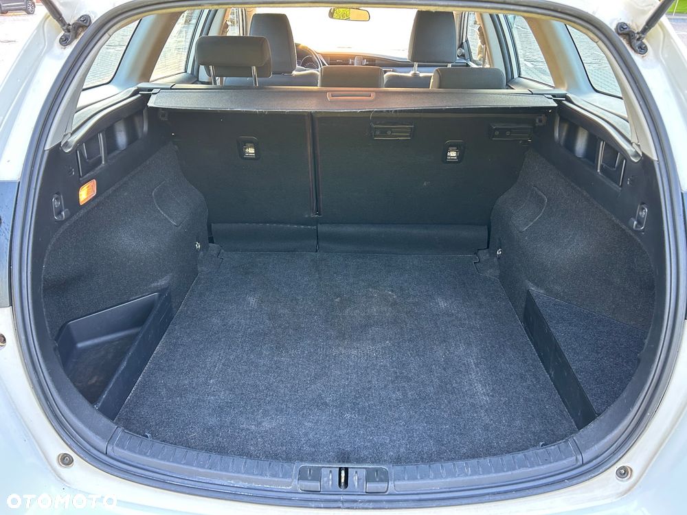 Toyota Auris Hybrid 135 Active - 16