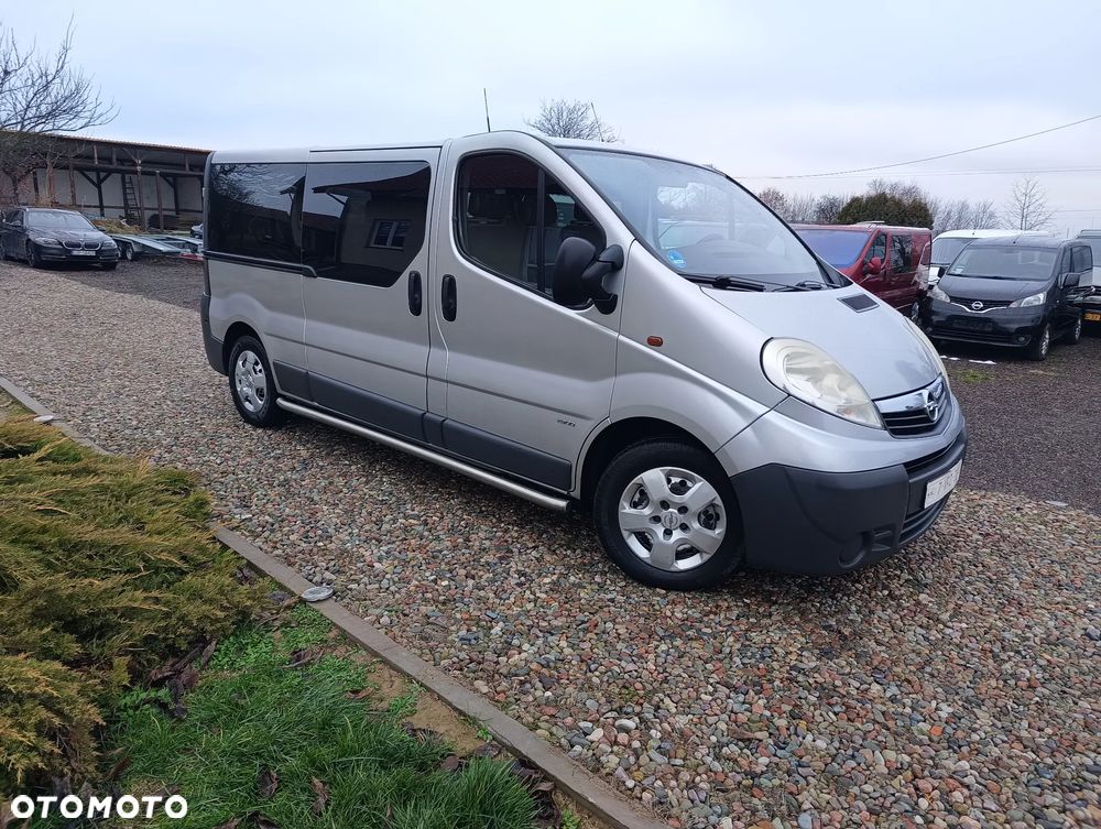 Renault Trafic - 32