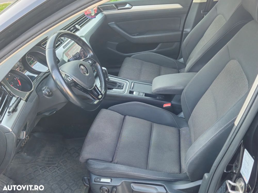 Volkswagen Passat Variant 2.0 TDI DSG Comfortline - 15