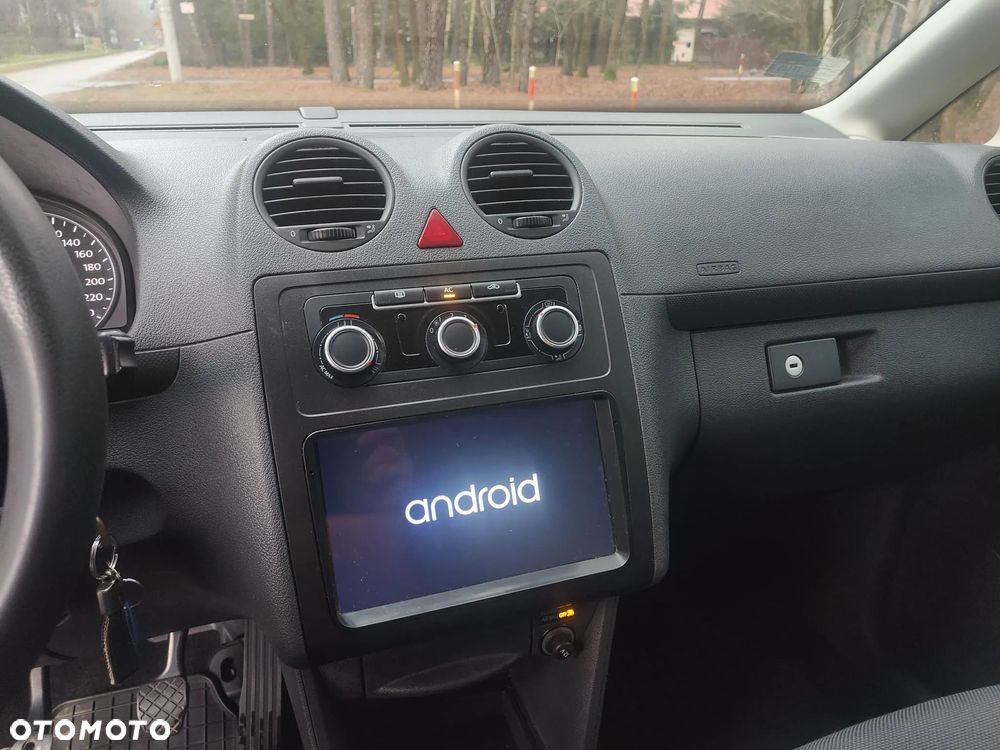 Volkswagen Caddy Comfortline - 7