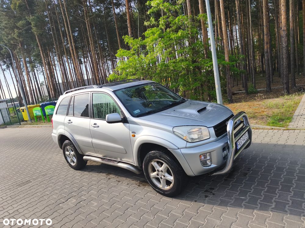 Toyota RAV4 2.0 D-4D 4x4 - 1