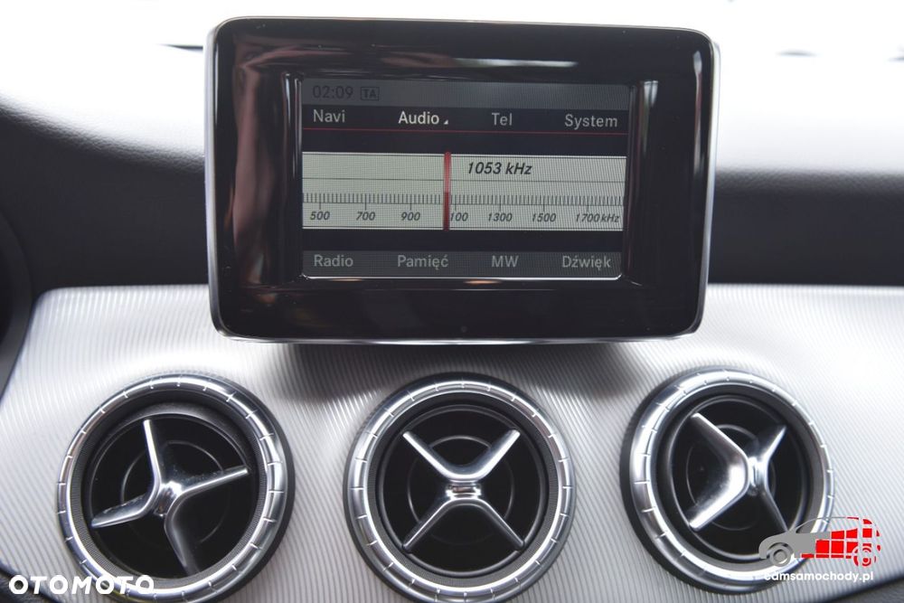 Mercedes-Benz CLA - 28