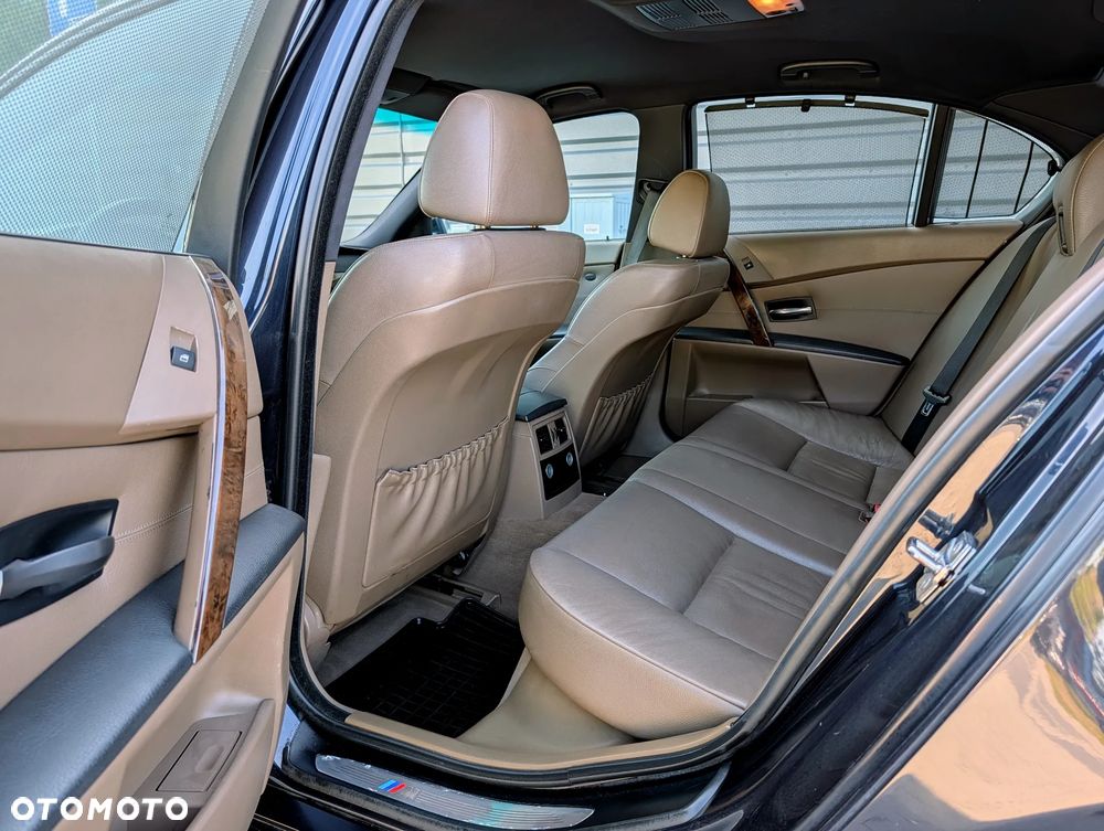BMW Seria 5 535d - 8
