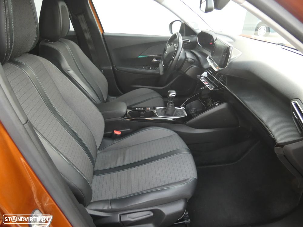 Peugeot 2008 1.2 PureTech Allure Pack - 10