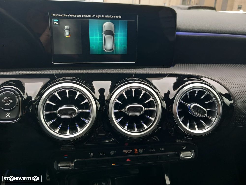 Mercedes-Benz A 180 d AMG Line - 18