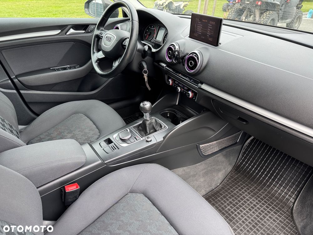 Audi A3 Sportback - 27