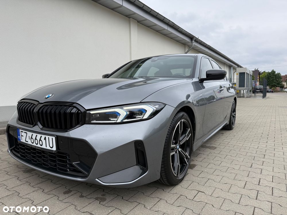 BMW Seria 3 320i - 21
