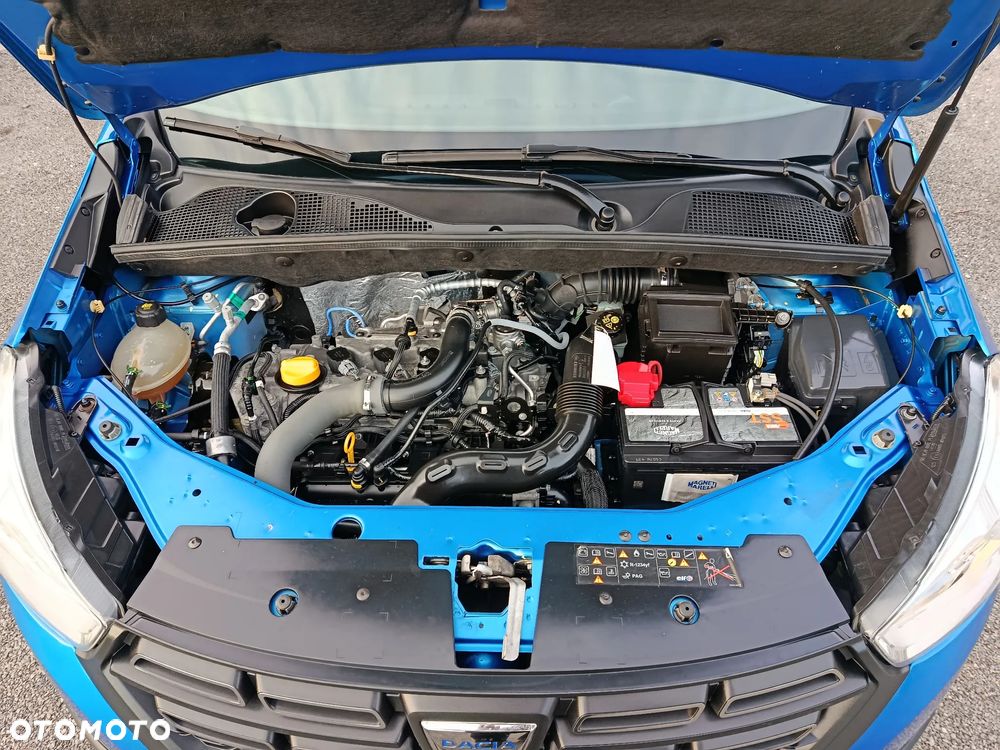 Dacia Dokker TCe 115 Stepway - 37