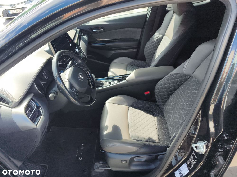 Toyota C-HR 2.0 Hybrid Executive - 16