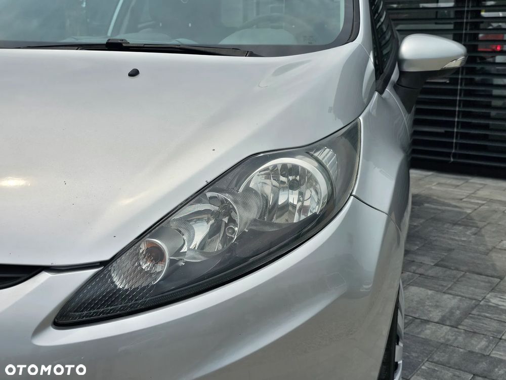 Ford Fiesta 1.25 Trend - 24