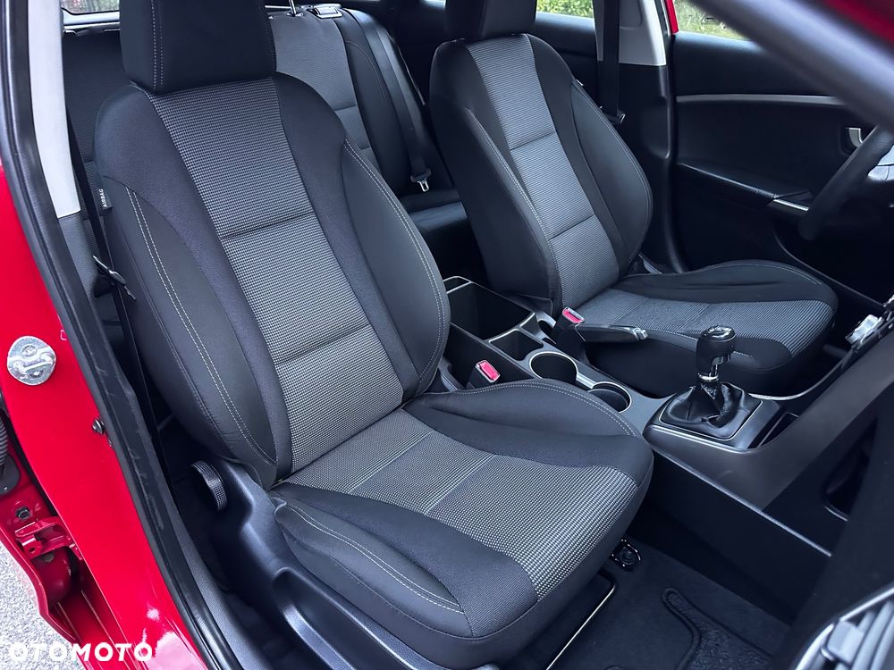 Hyundai i30 1.4 Classic - 32