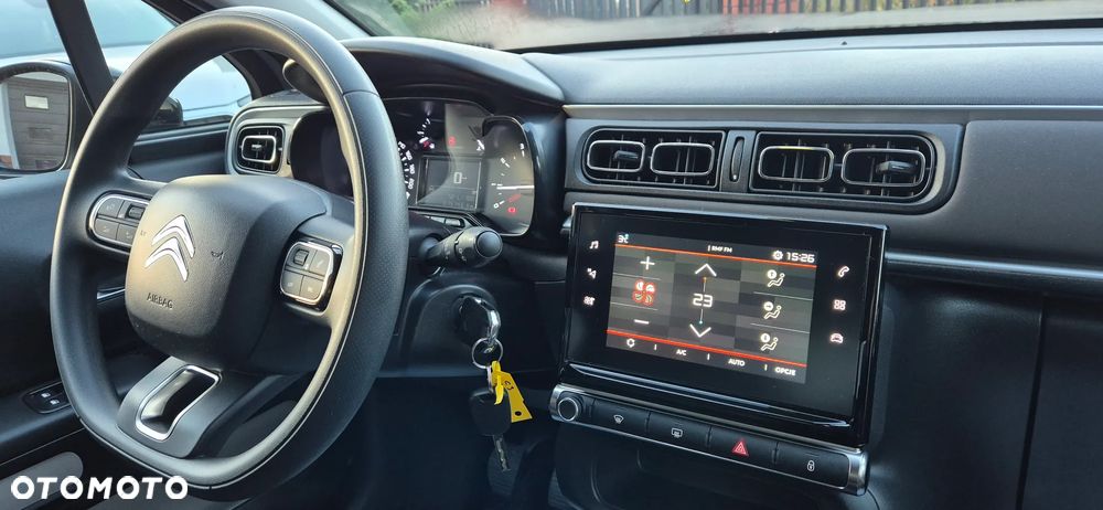 Citroën C3 1.2 PureTech Shine - 19