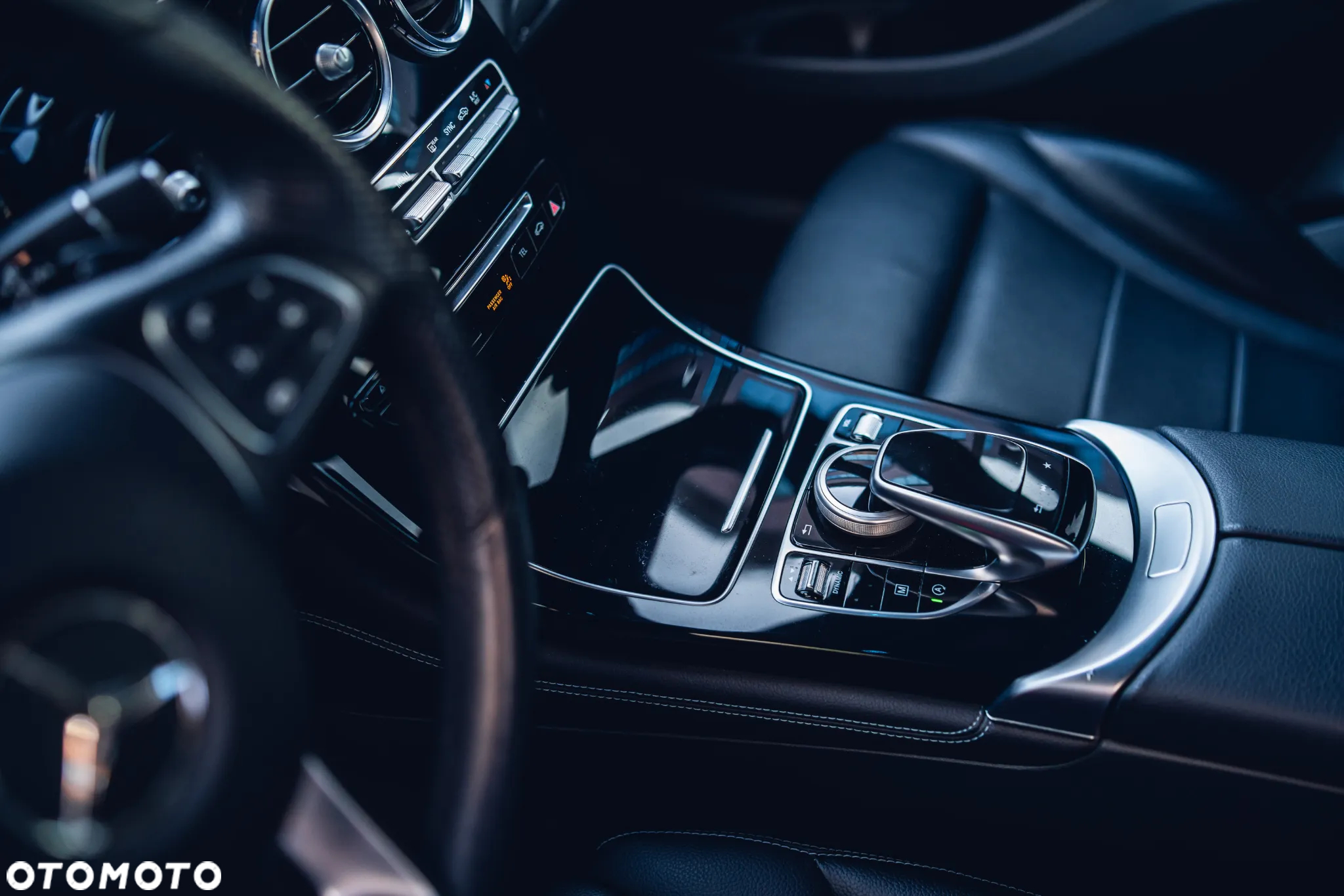 Mercedes-Benz GLC 300 4Matic 9G-TRONIC - 38