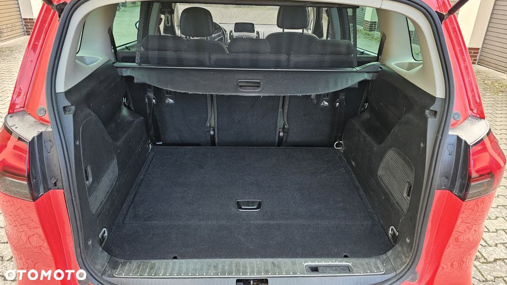 Opel Zafira - 17