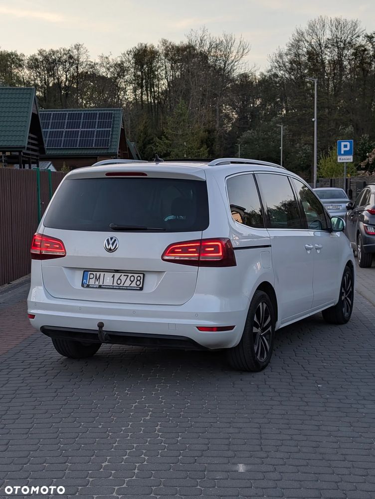 Volkswagen Sharan 2.0 TDI BMT 4Mot Highline DSG - 4