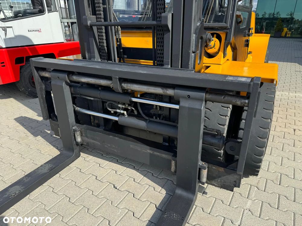 Hyster Yale GLP70 udzwig 7000 kg /Pozycjoner + przesuw /Kabina pełna / - 4