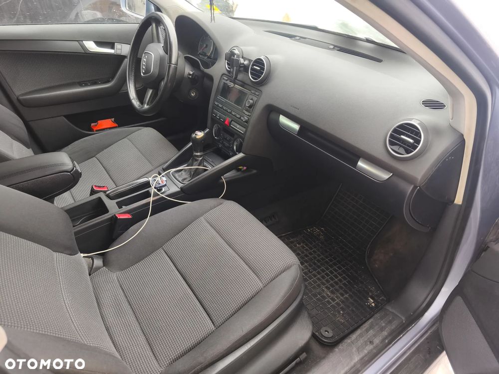 Audi A3 Sportback - 5