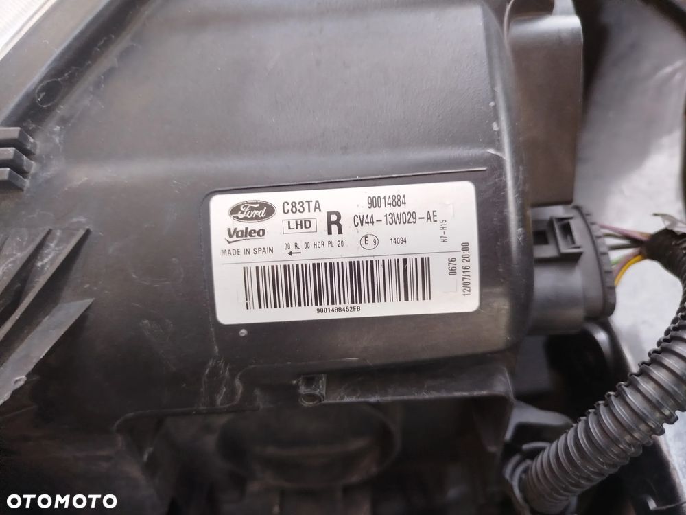 Ford Kuga 2.0 TDCi 2x4 Titanium - 26