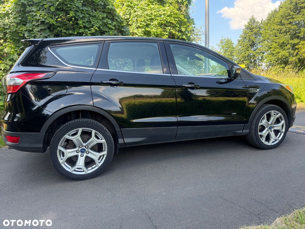 Ford Kuga 2.0 TDCi AWD Titanium - 22