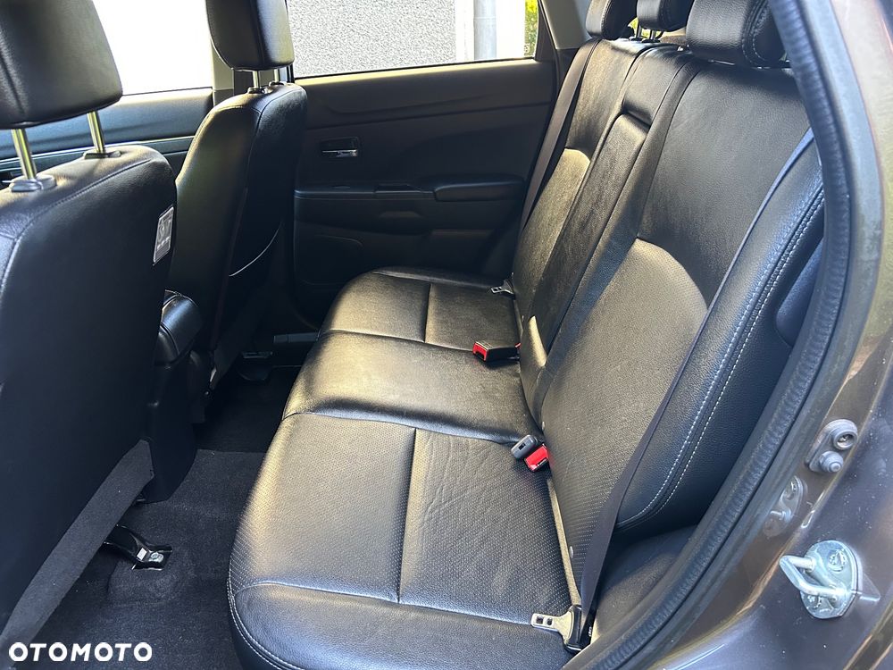 Mitsubishi ASX 1.6 DI-D 2WD Top - 16