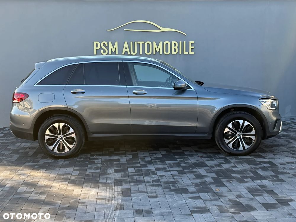 Mercedes-Benz GLC 300 de 4-Matic Business Edition - 10