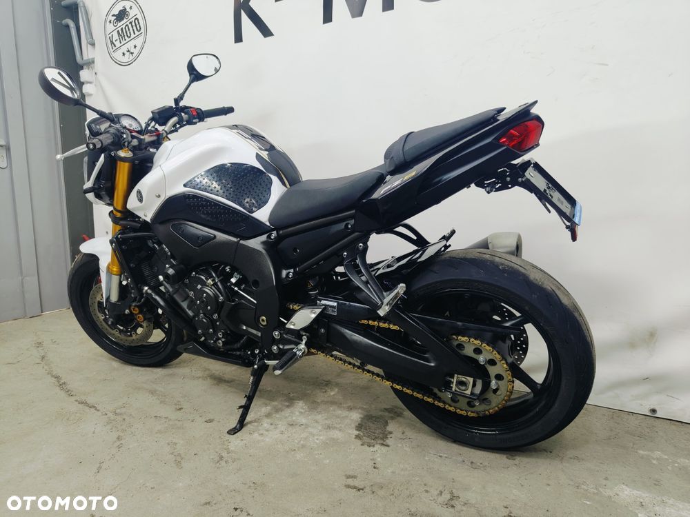 Yamaha FZ8 - 23