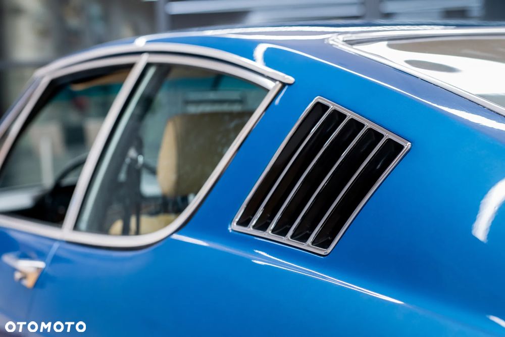 Audi 100 - 11