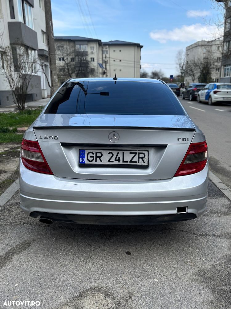 Mercedes-Benz C 200 CDI - 4