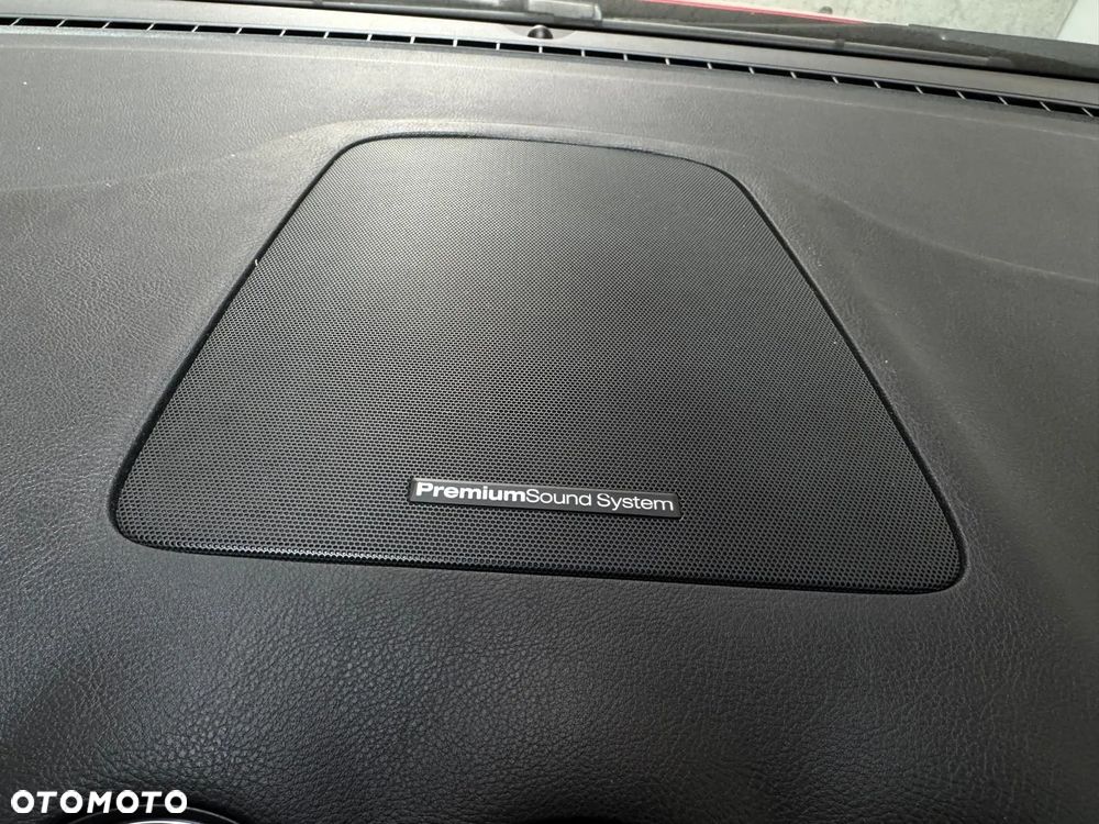 Ford S-Max 2.0 TDCi DPF Titanium X - 37