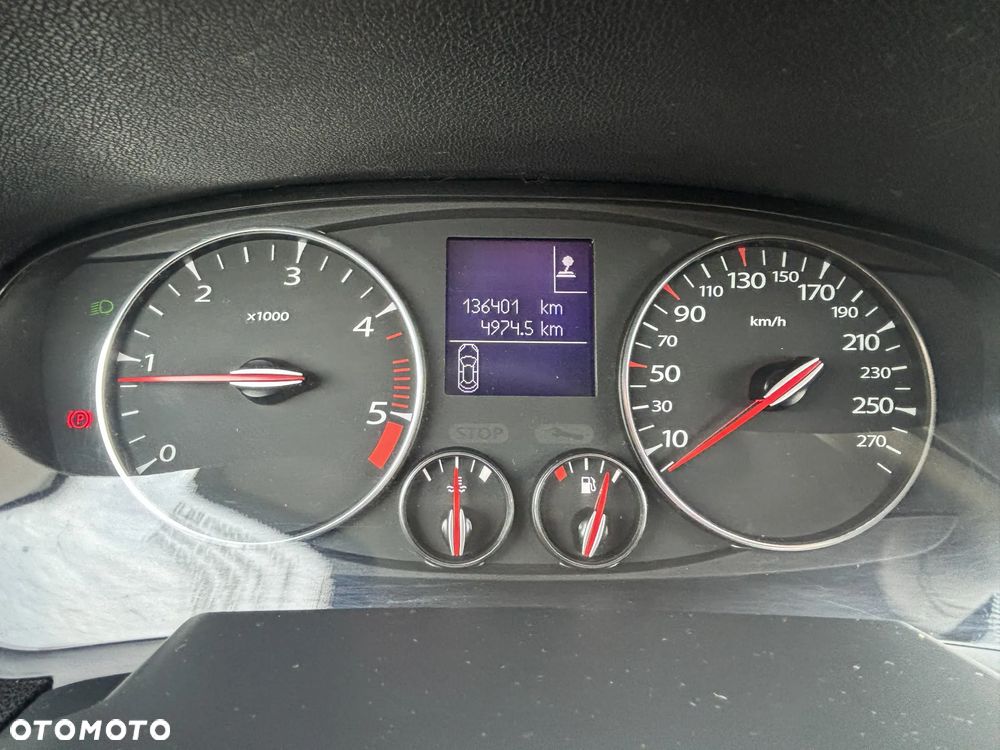 Renault Laguna 2.0 dCi Bose Edition - 15