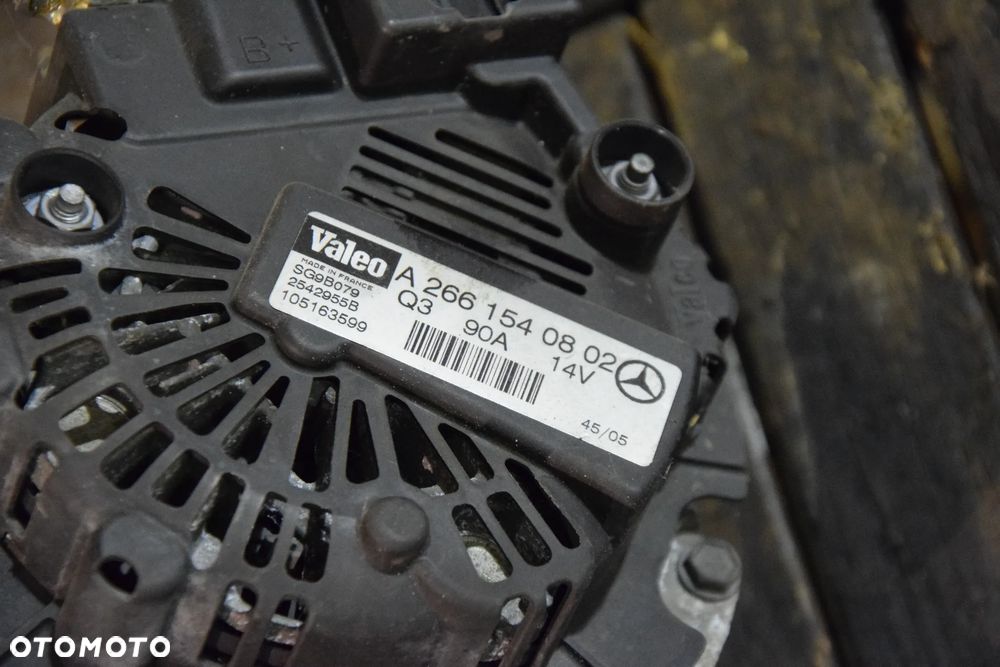 Mercedes A-Klasa W169 W245 Alternator 90A A2661540802 - 3