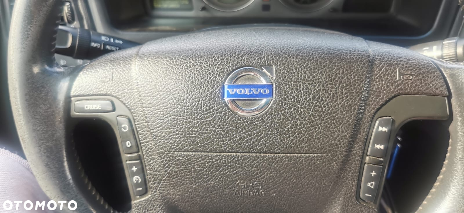 Volvo XC 70 D5 AWD Automatik - 11