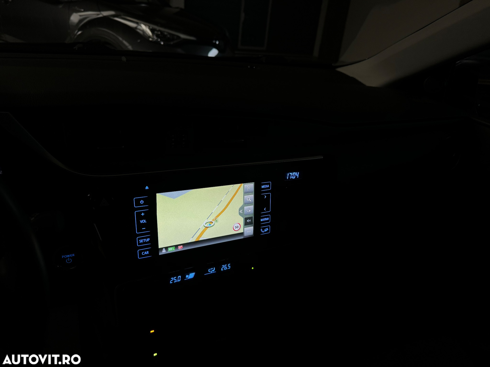 Toyota Auris 1.8 VVT-i Hybrid Automatik Touring Sports Edition-S - 24