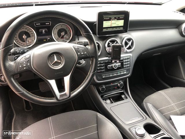 Mercedes-Benz A 180 - 10