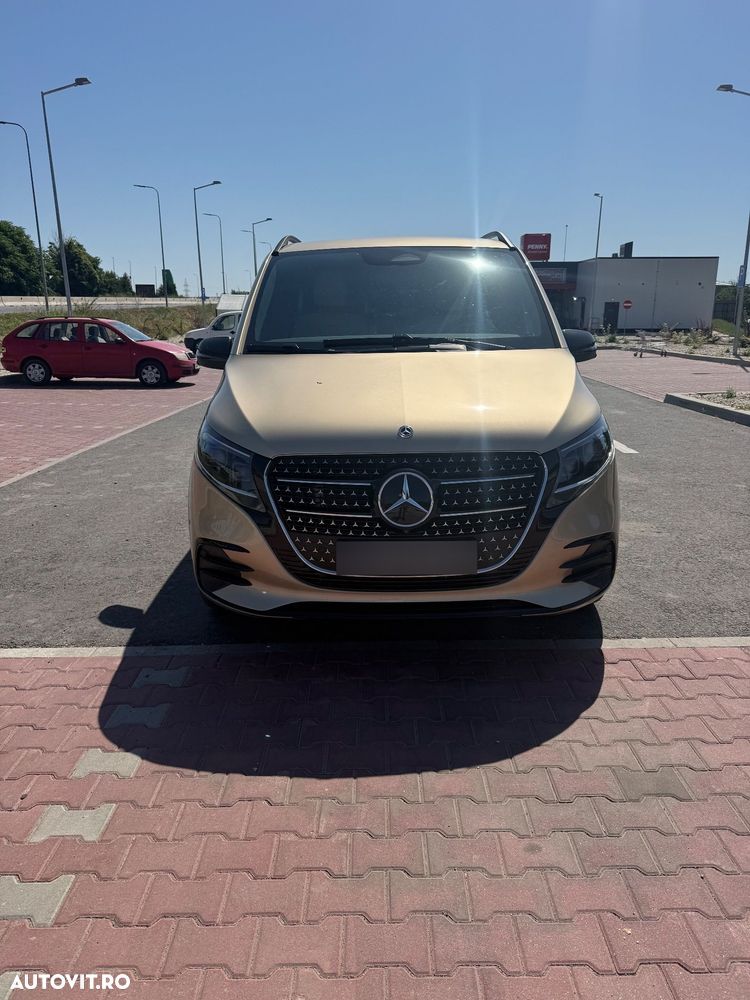 Mercedes-Benz V 300 d Lang 4Matic 9G-TRONIC Exclusive - 2