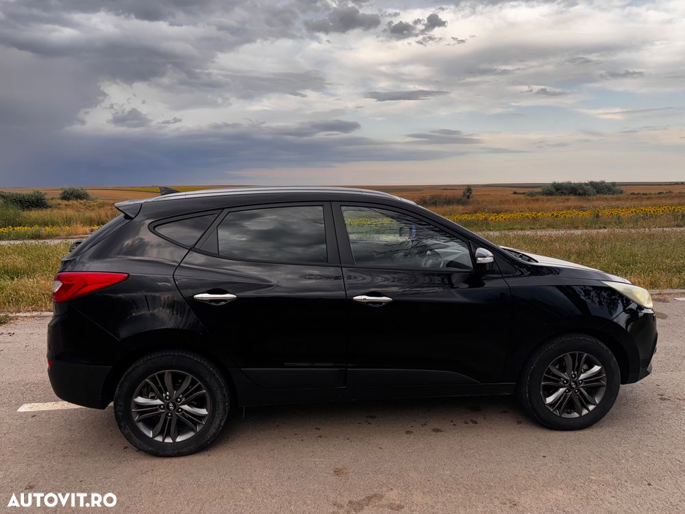 Hyundai ix35 2.0 CRDI High 4WD GLS Style + NAV - 1