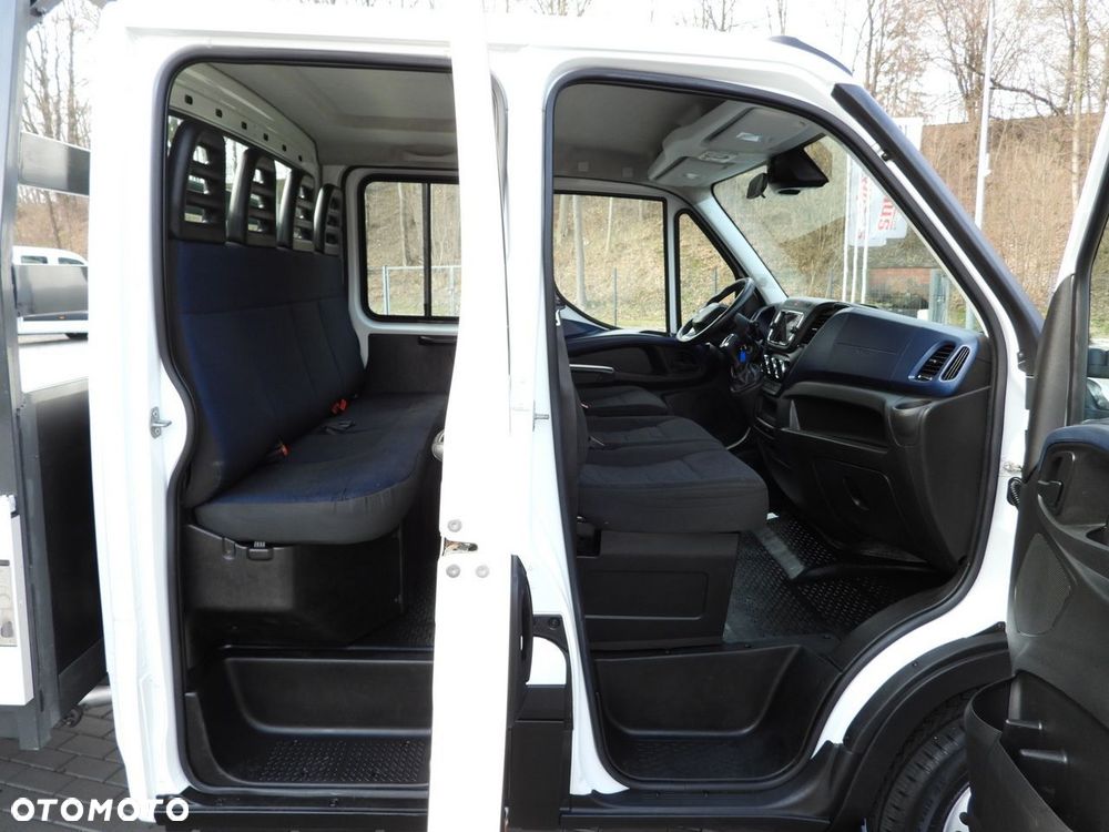 Iveco DAILY 35S16 SKRZYNIA PODWÓJNA KABINA DOKA 7 MIEJSC TEMPOMAT LEDY AUTOMAT HI-MATIC KLIMATYZACJA  160KM - 40