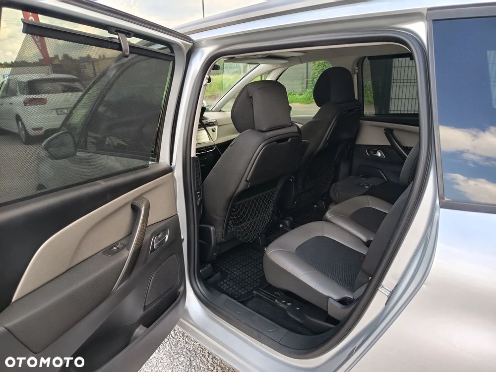 Citroën C4 Grand Picasso 1.6 e-HDi Exclusive - 33