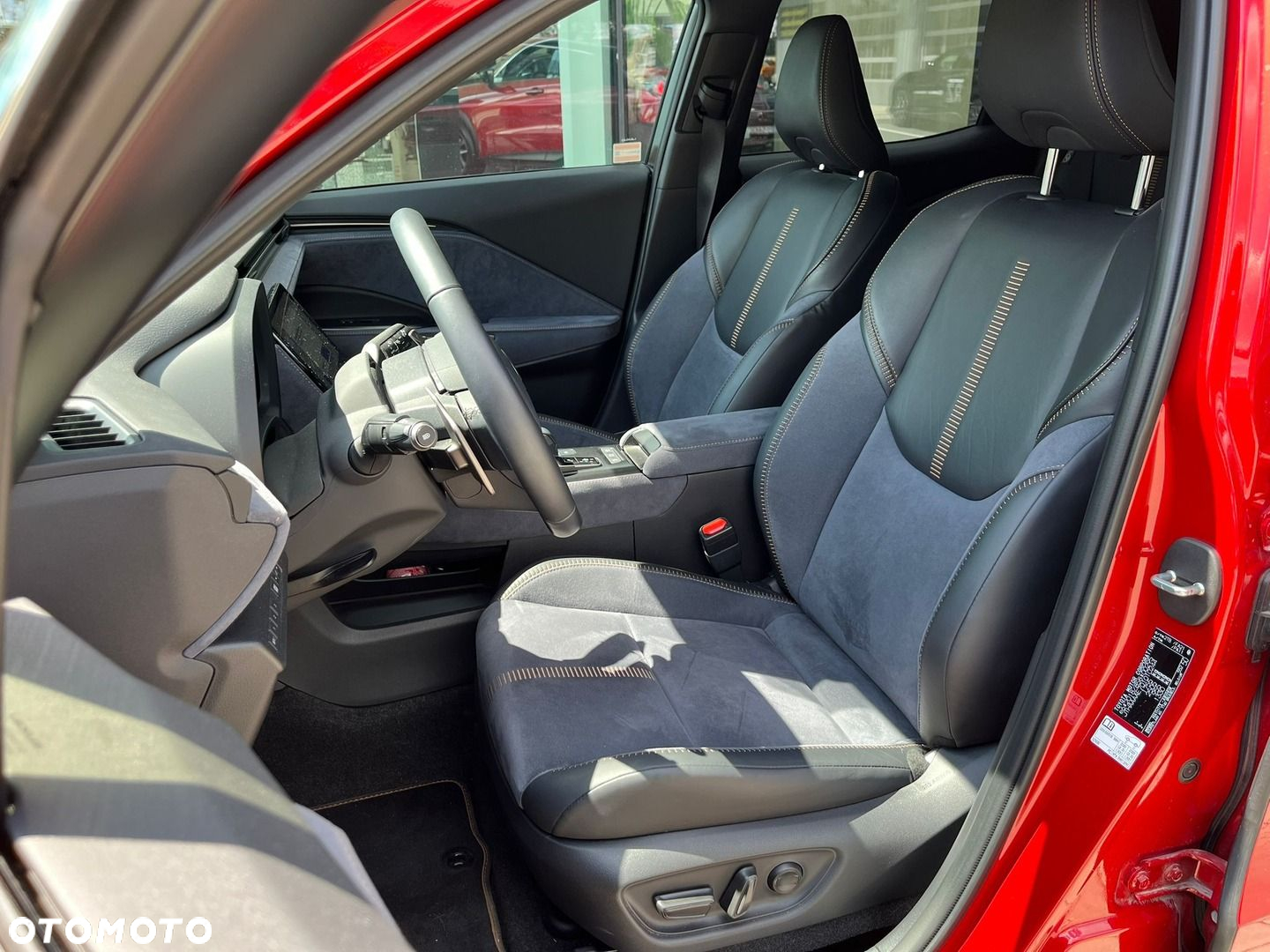 Lexus LBX 1.5 Hybrid Cool - 6